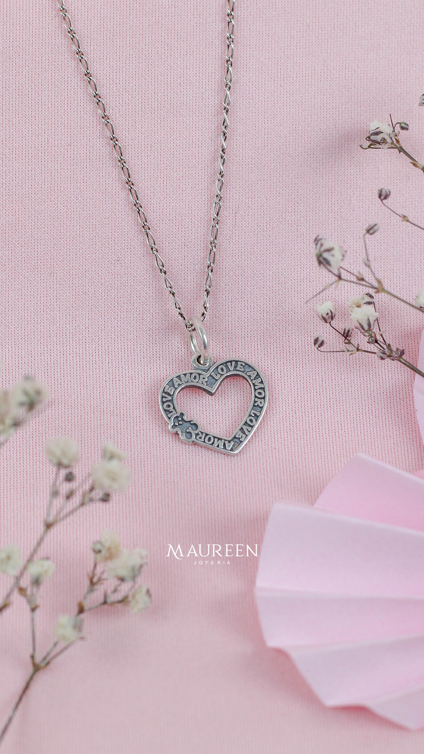 Dije corazón con osito " Love Amor " - Plata