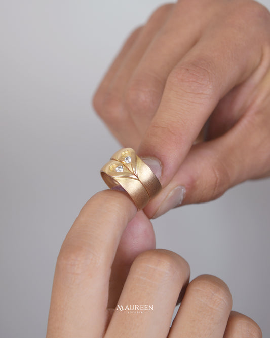 Aros de matrimonio corazon con circon - Oro