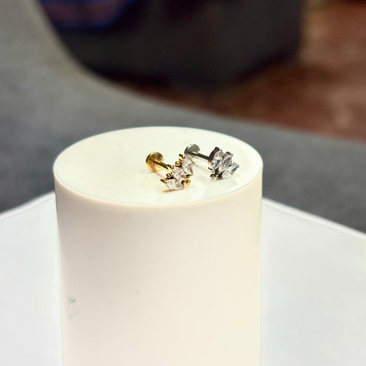 Arete piercing tres hojas- Acero quirúrgico