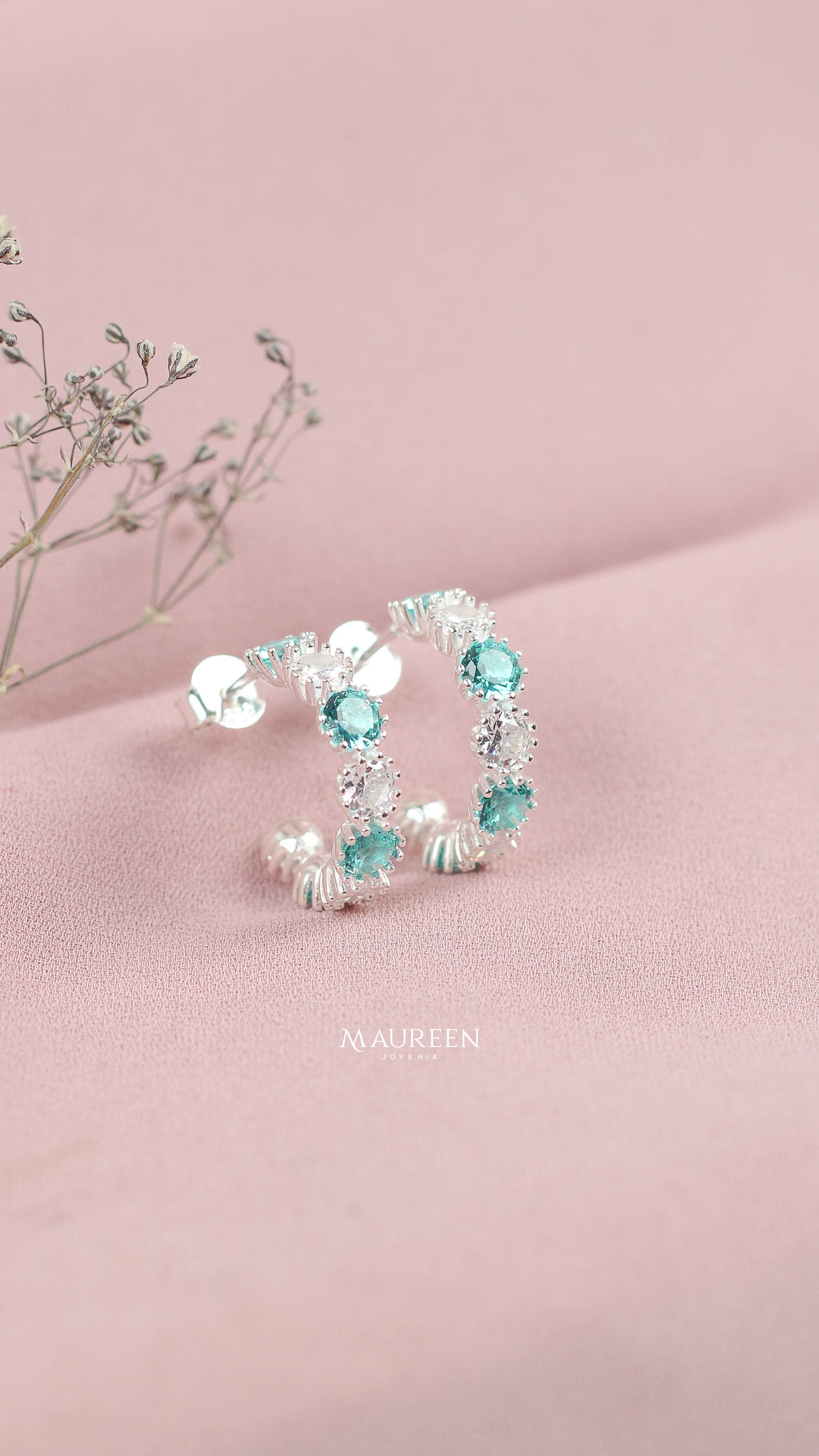 Argolla con circones celeste y blanco - Plata