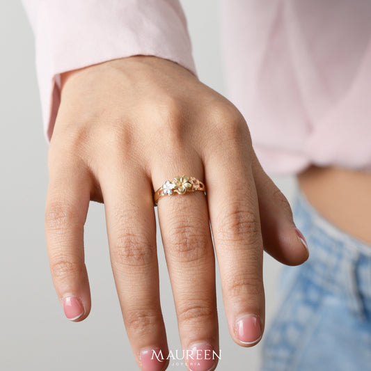 Anillo tres flores- Oro