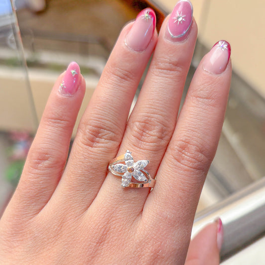 Anillo flor blanca plata/oro - Plata