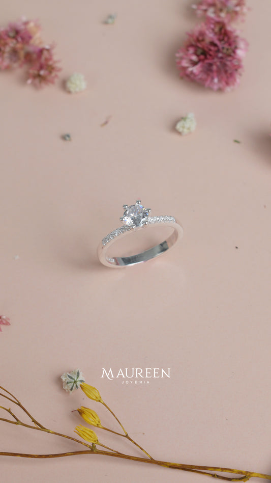 Anillo de compromiso solitario- Plata