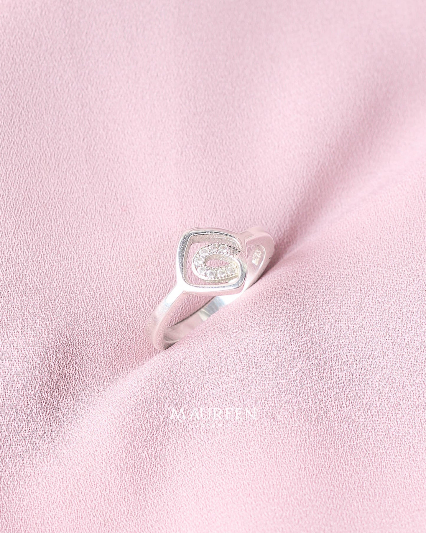 Anillo rombo con circones - Plata