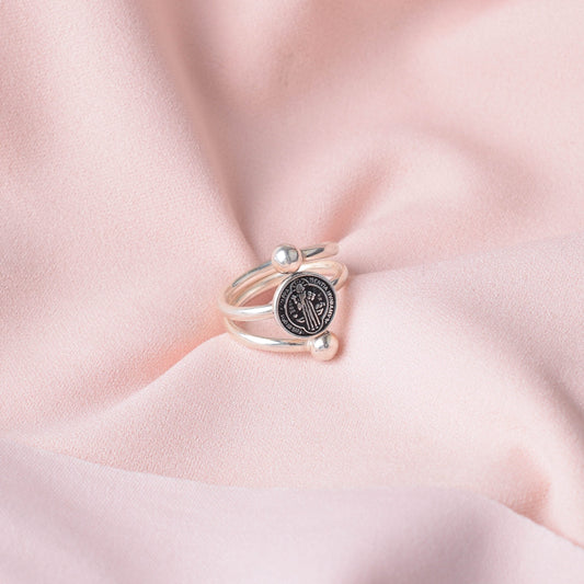 Anillo San Benito con esferas - Plata quemada