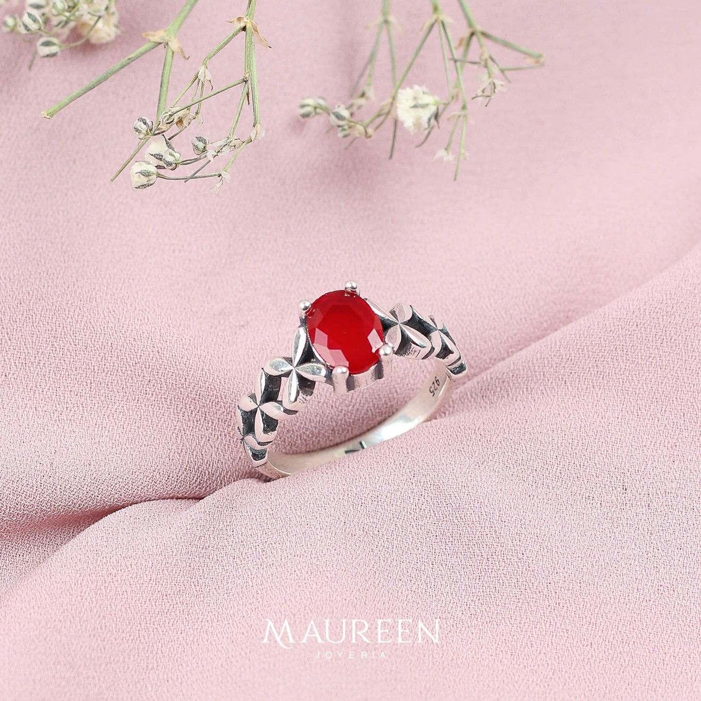 Anillo flores con rubi oval - Plata