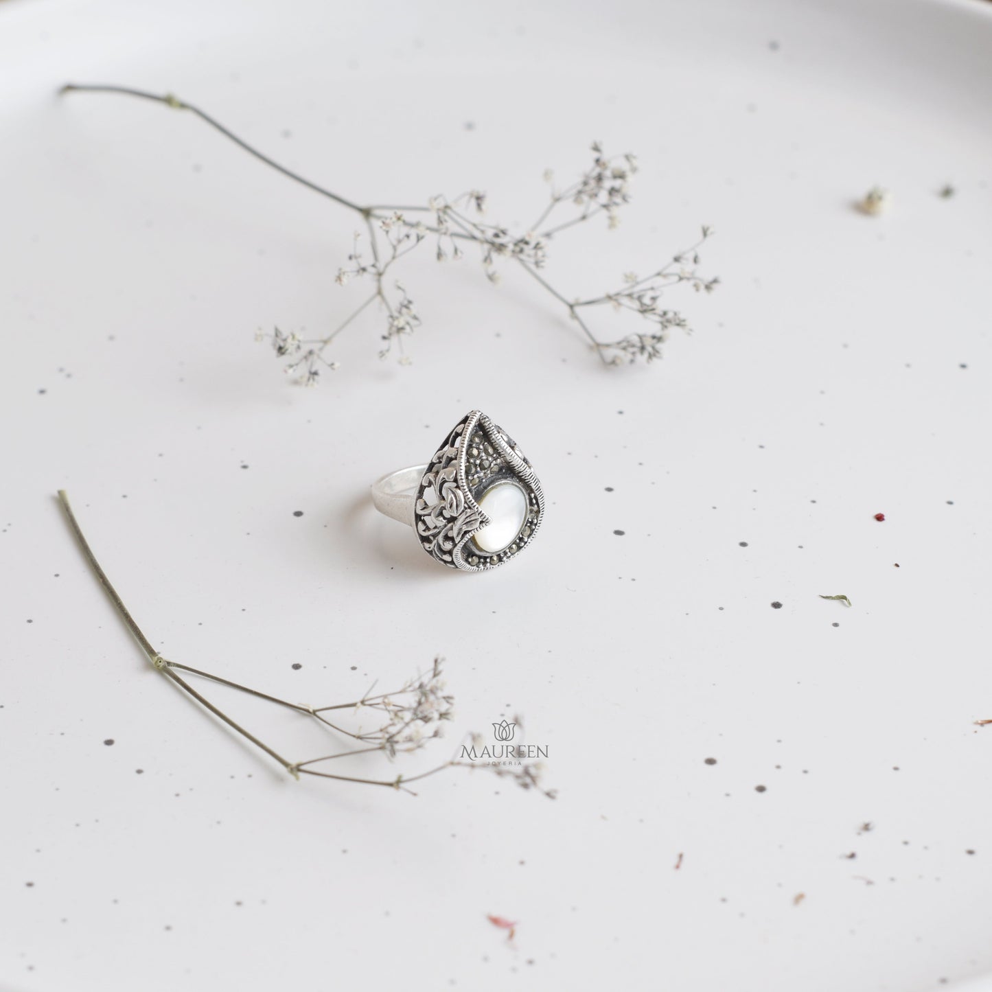 Anillo gota piedra nácar marquesita - Plata