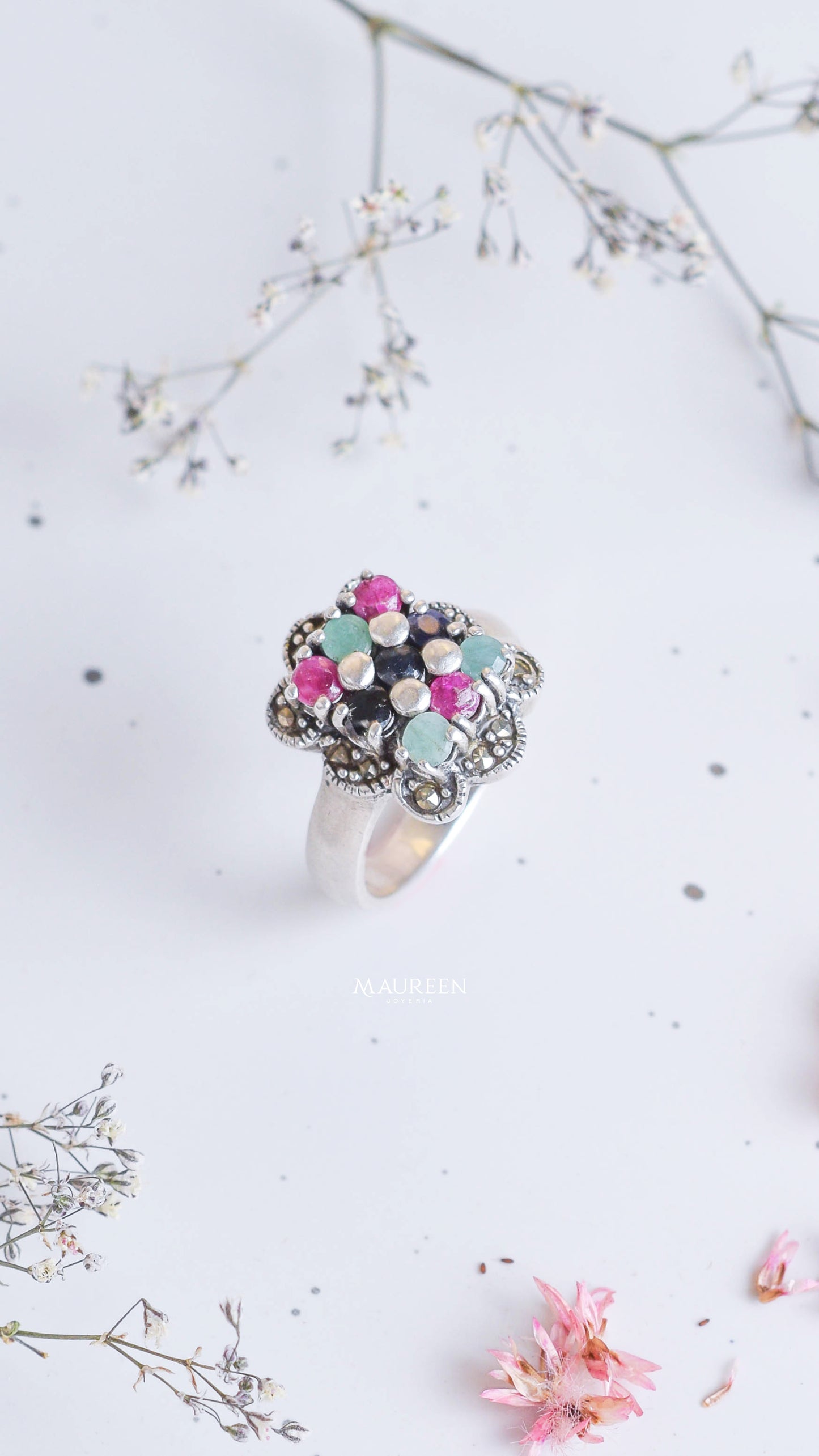 Anillo marquesita flor piedra rubi y esmeralda - Plata