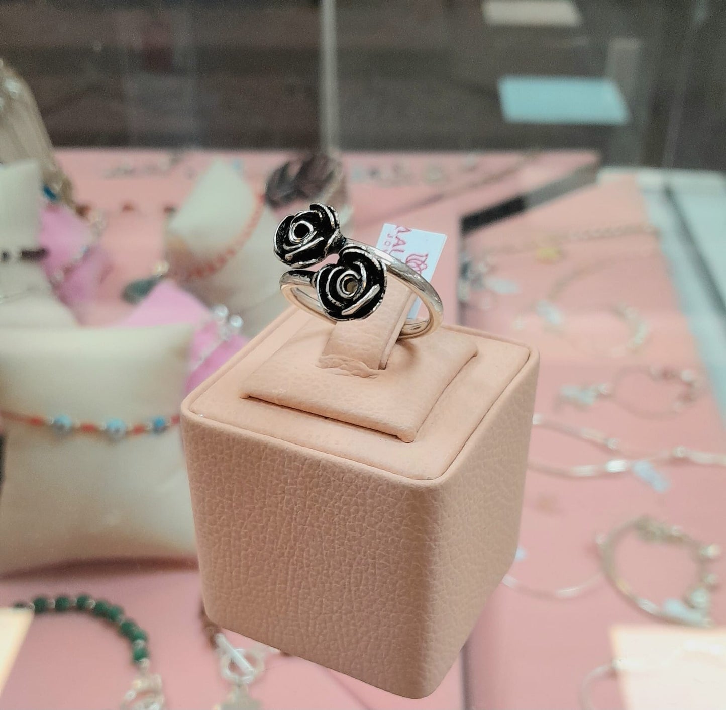 Anillo ajustable dos rosas plata quemada - plata