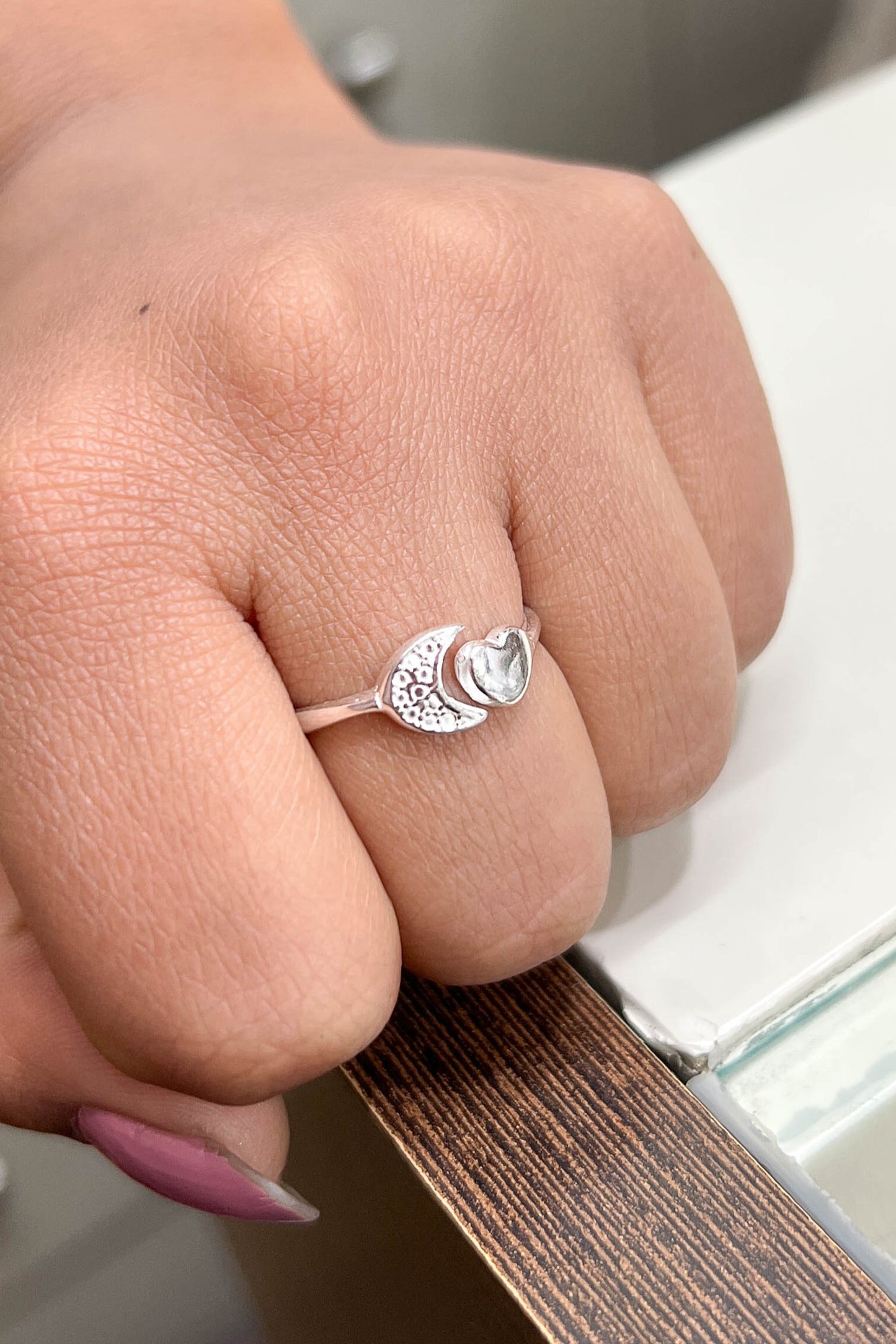 Anillo corazón con luna - Plata