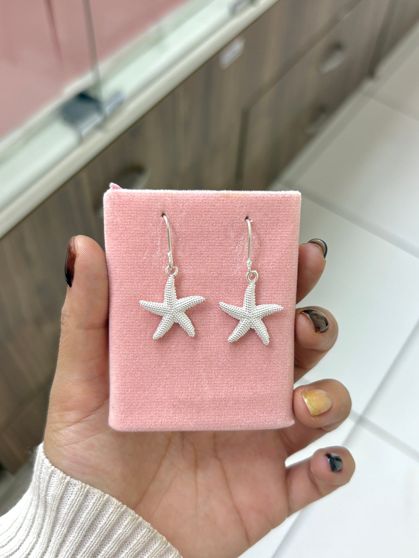 Arete estrella de mar con puntos colgante - plata