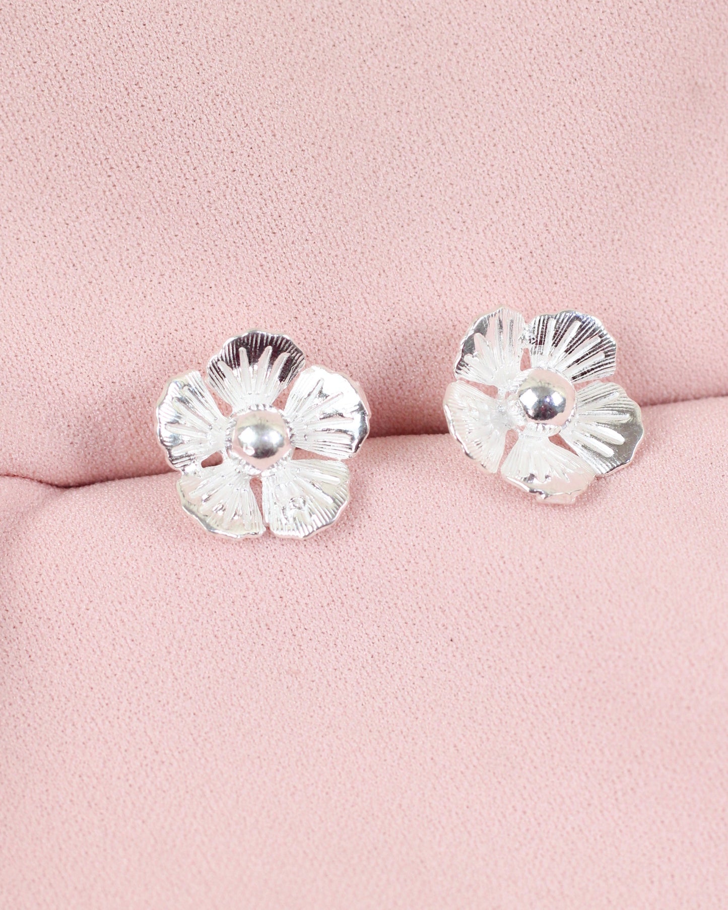 Arete flor 5 petalos - Plata