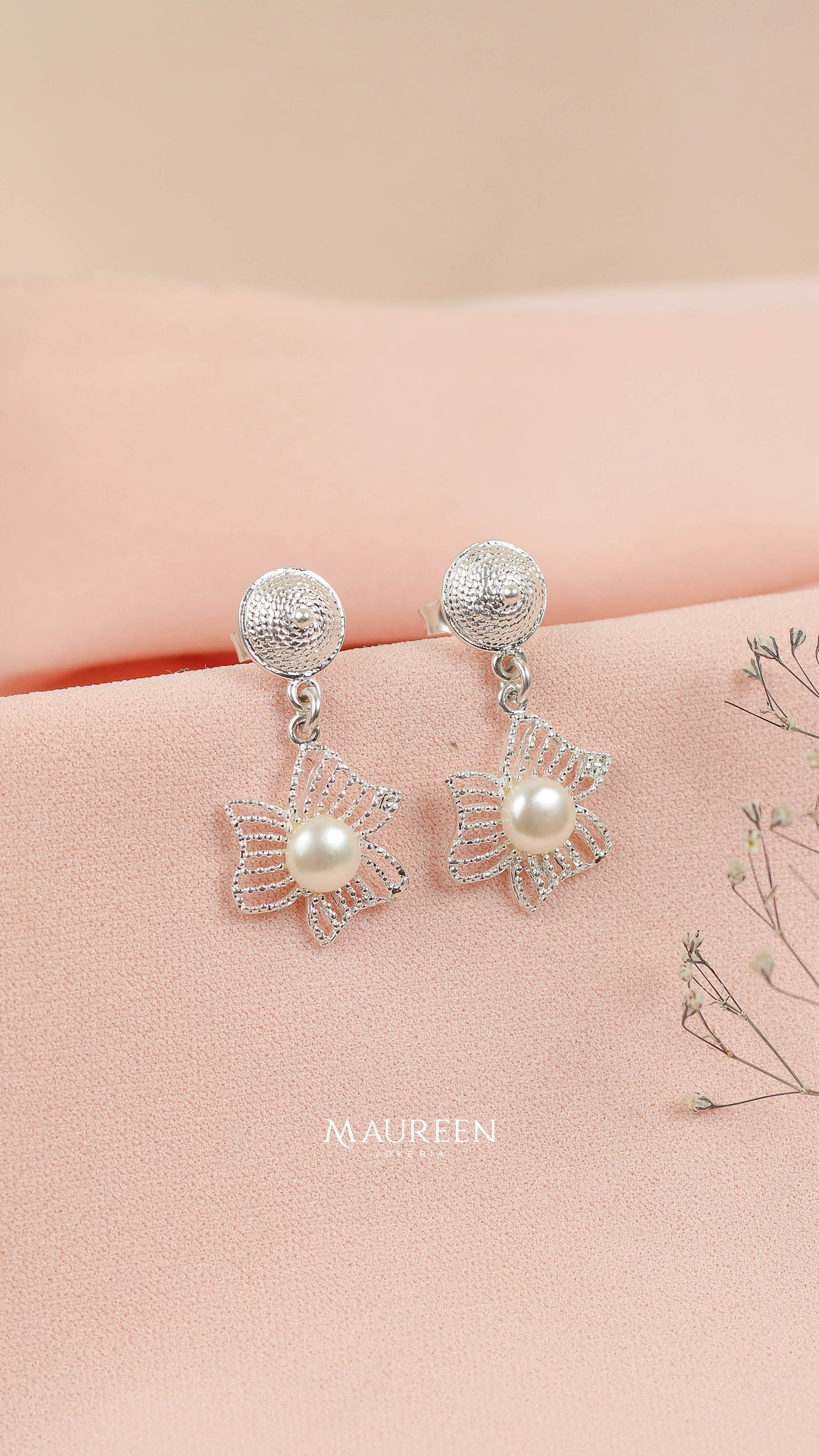 Arete flor filigrana con perla colgante - Plata