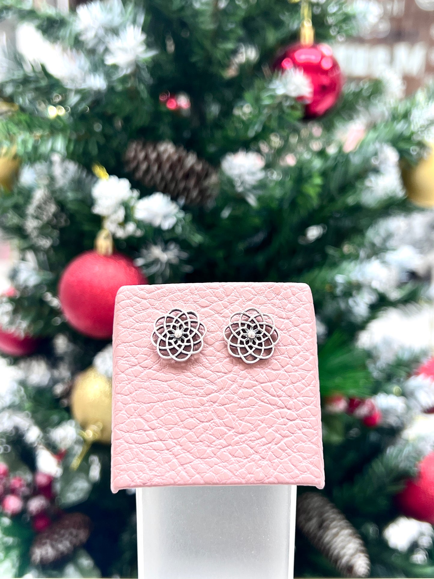 Arete filigrana flor de la vida pegado - Plata quemada