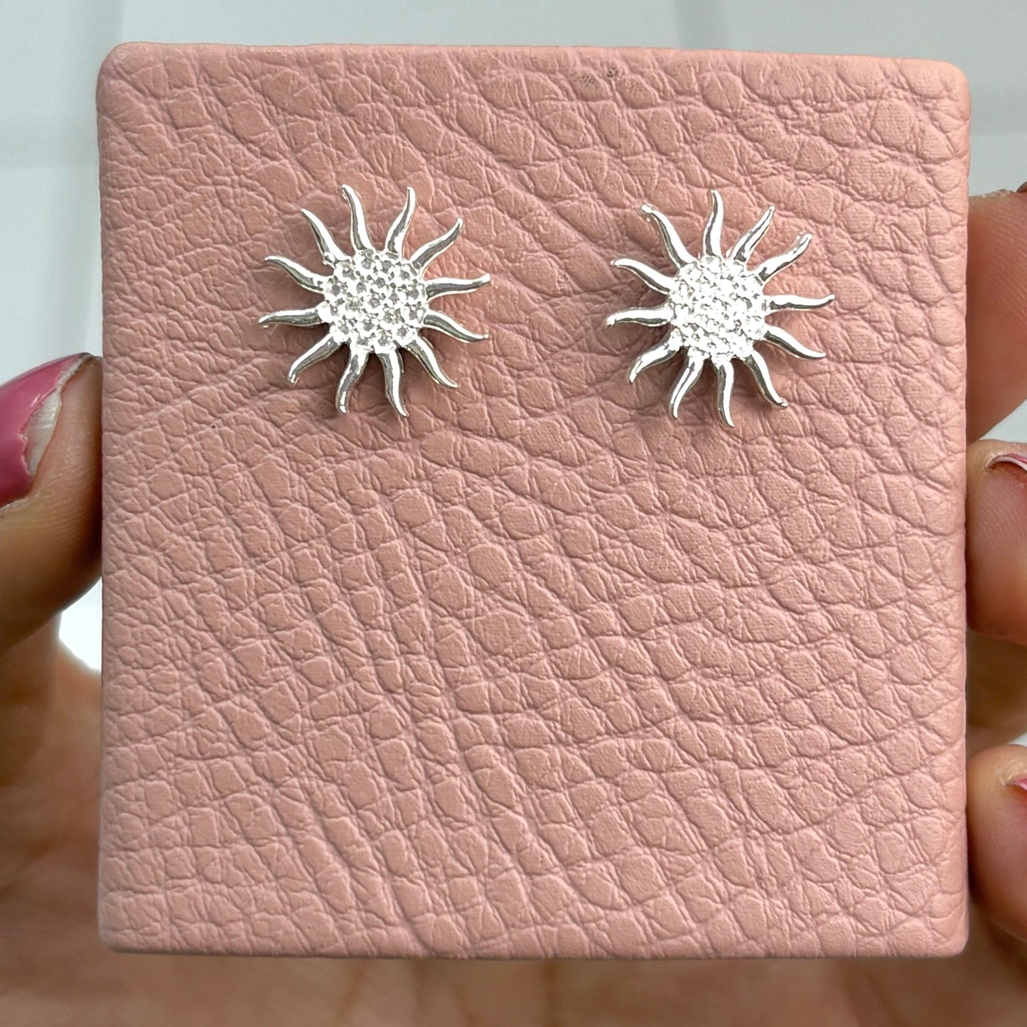 Arete sol centro diamantado pegado - plata