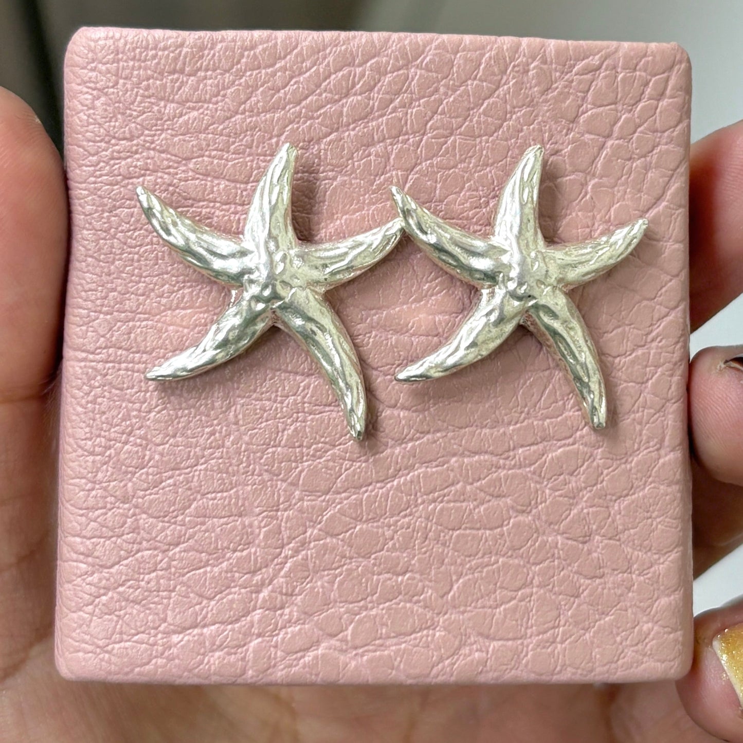 Arete estrella textura chunky pegado - plata