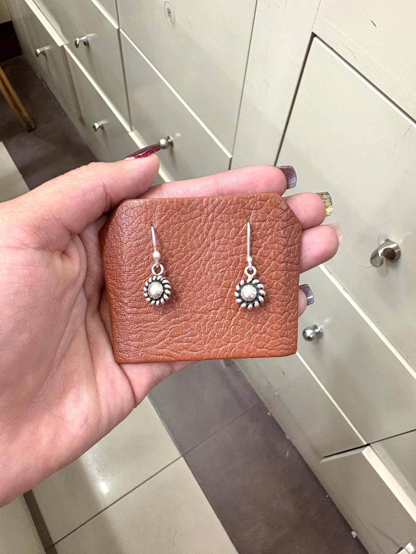 Arete circular trenzado Colgante- Plata quemada