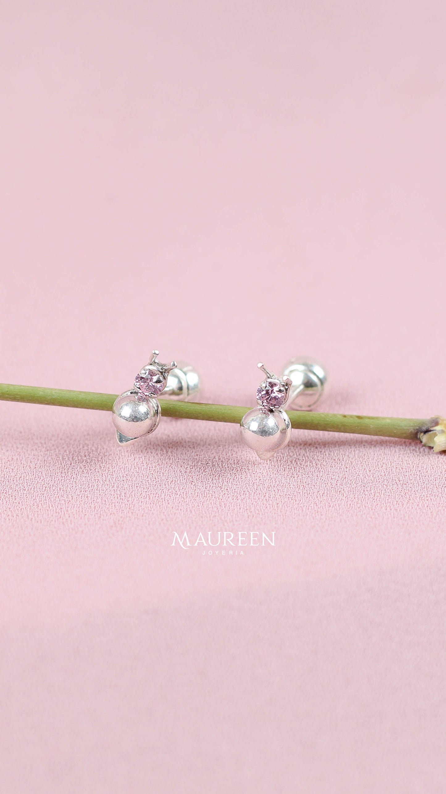 Arete tornillo caracol con circón - Plata