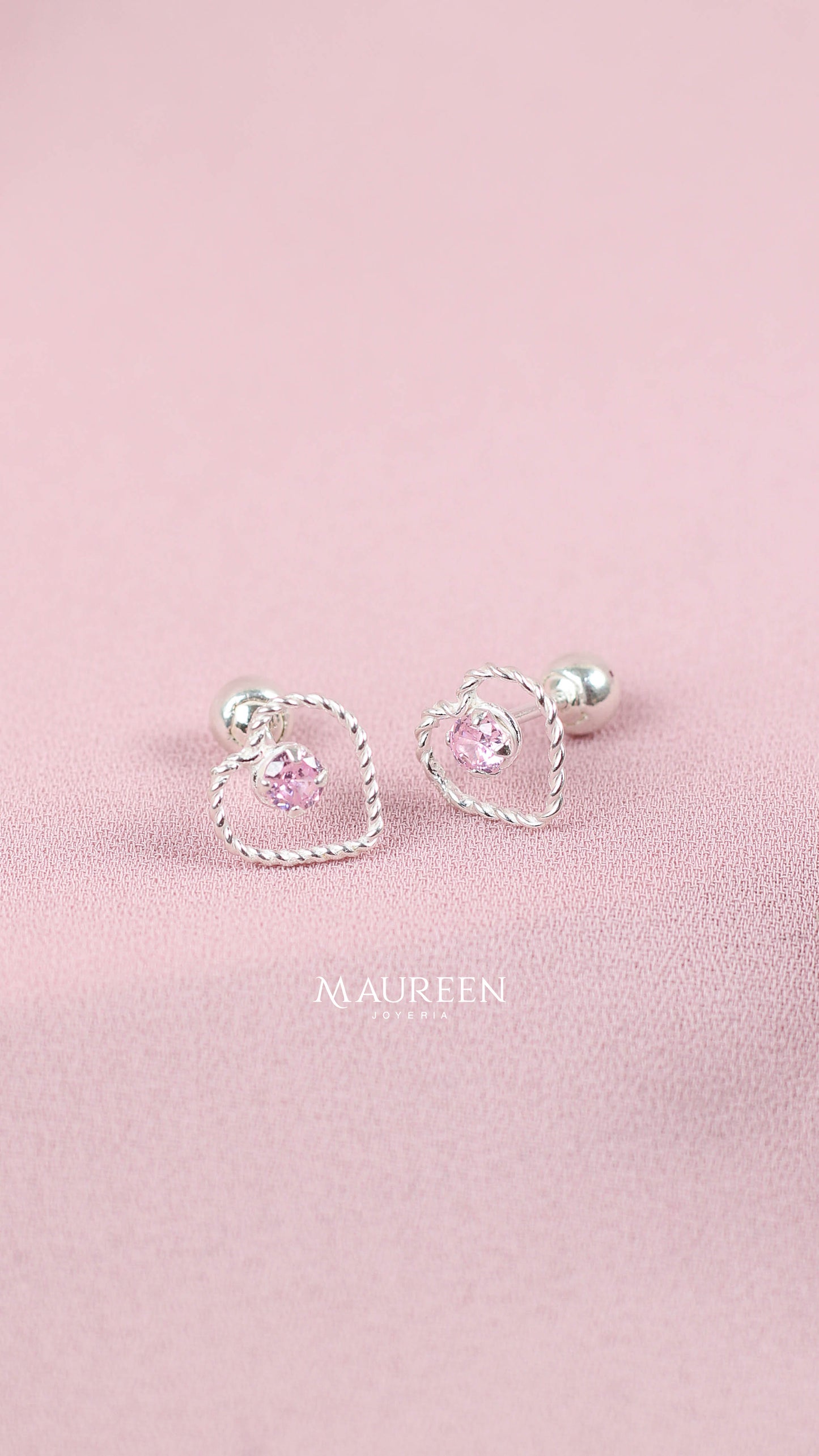 Arete tornillo corazón con circón - Plata