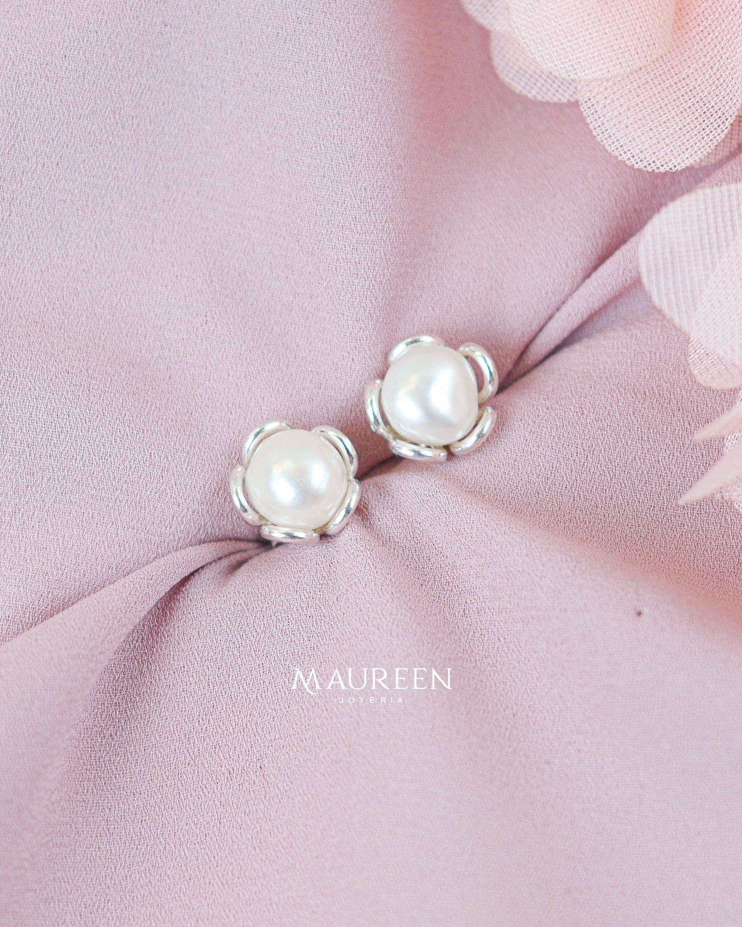 Arete flor con perla - Plata