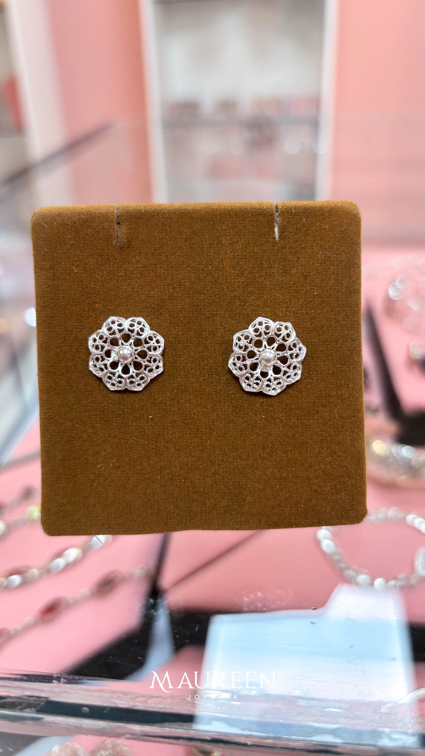 Arete flor varios petalos filigrana - Plata