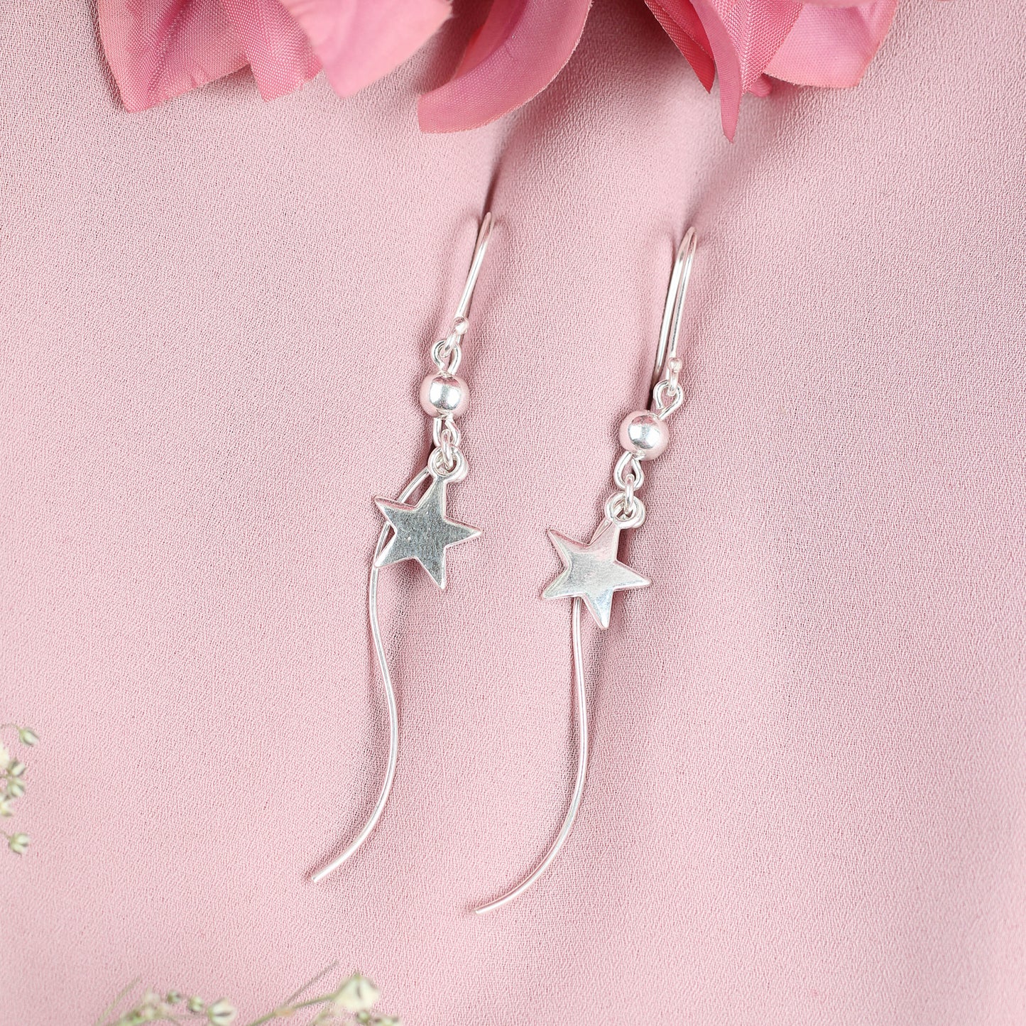 Arete estrella y palo ondeado colgante - Plata