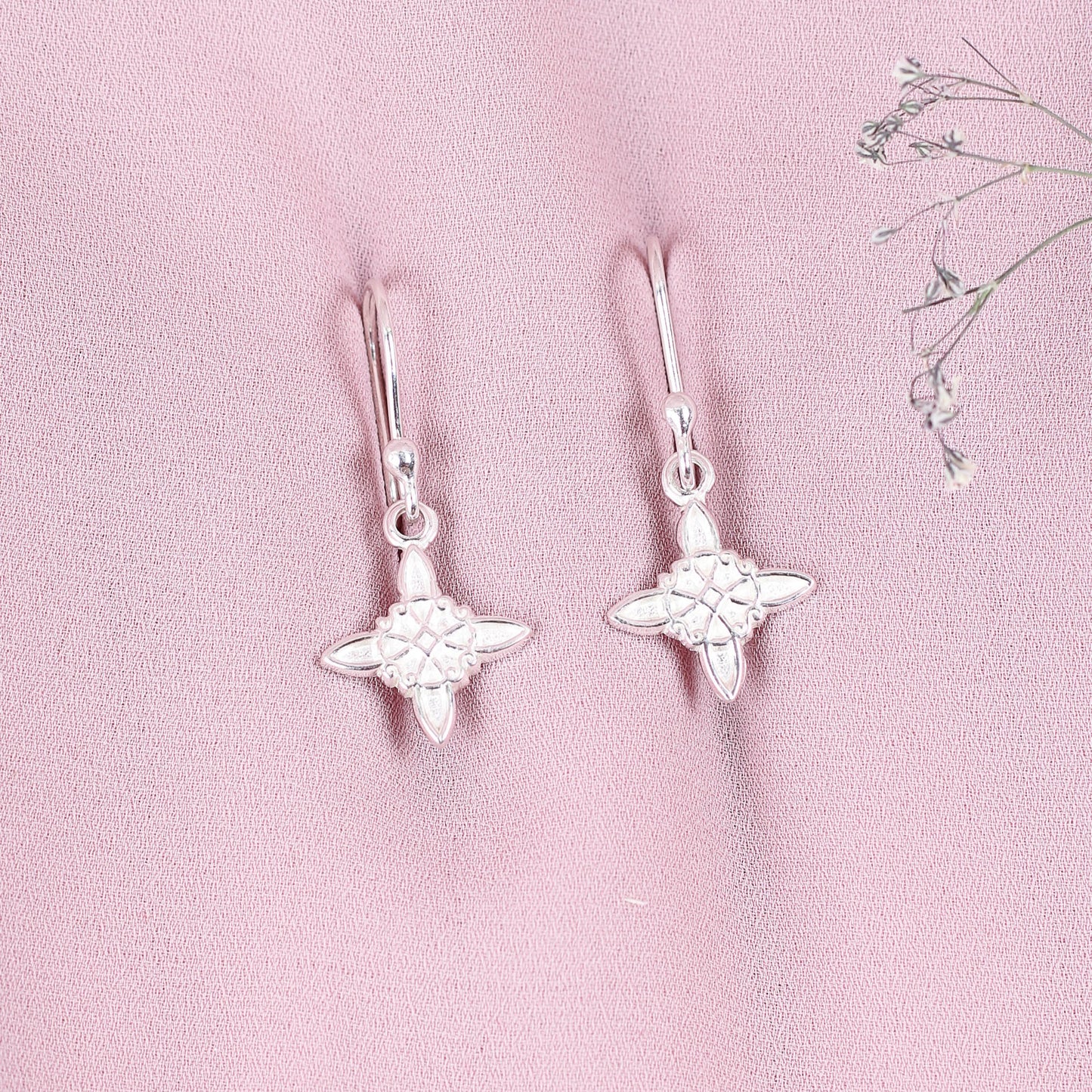 Arete nudo de bruja- Plata