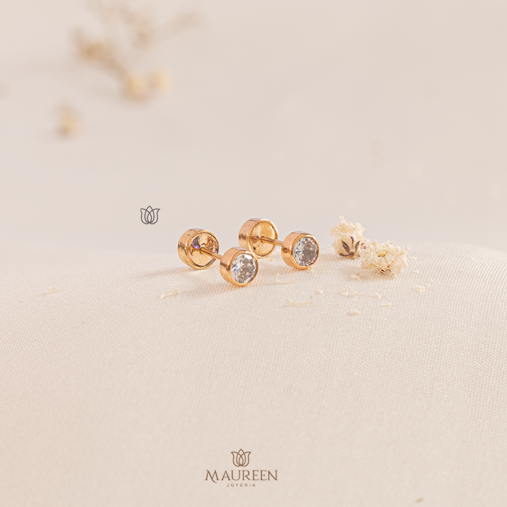 Aretes abridores punto luz blanco - Oro