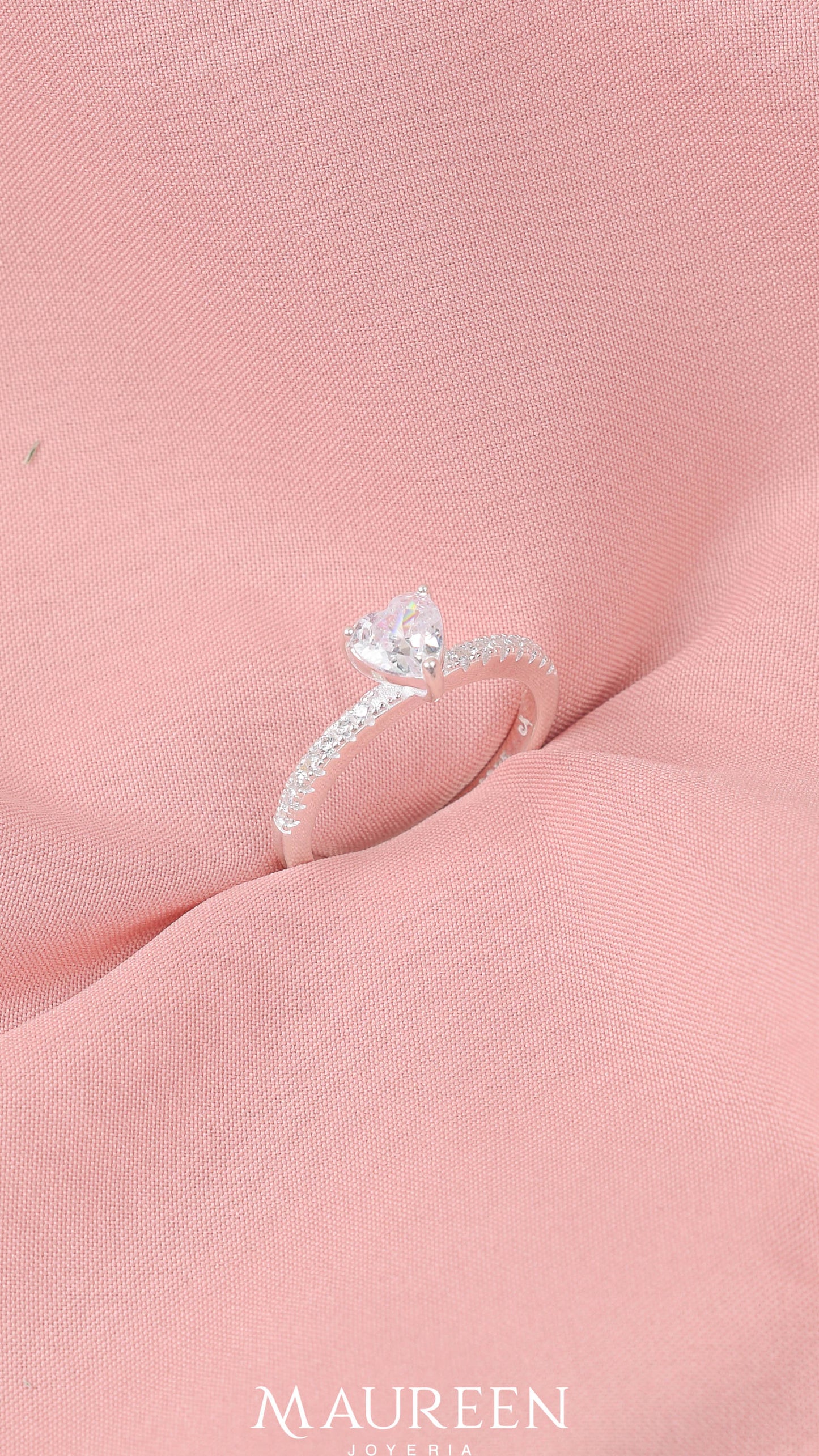 Anillo de compromiso piedra corazón circones - Plata