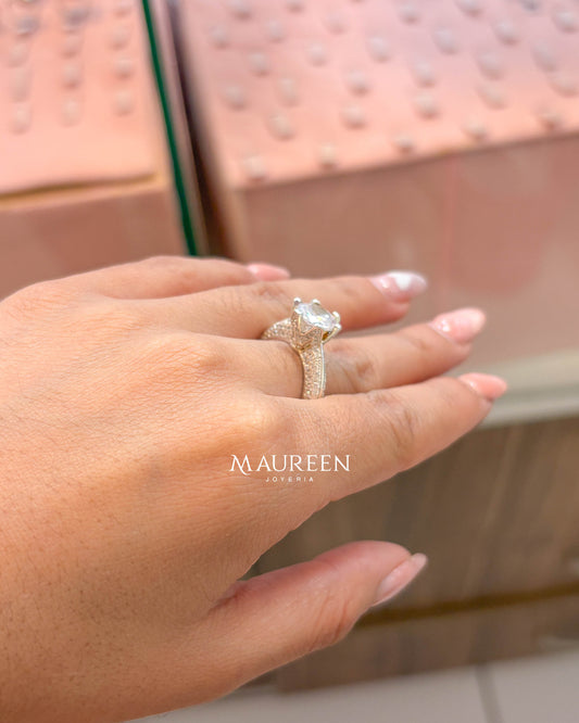 Anillo de compromiso con circones - Plata