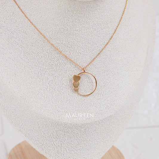 Collar tres corazones circulos - Oro