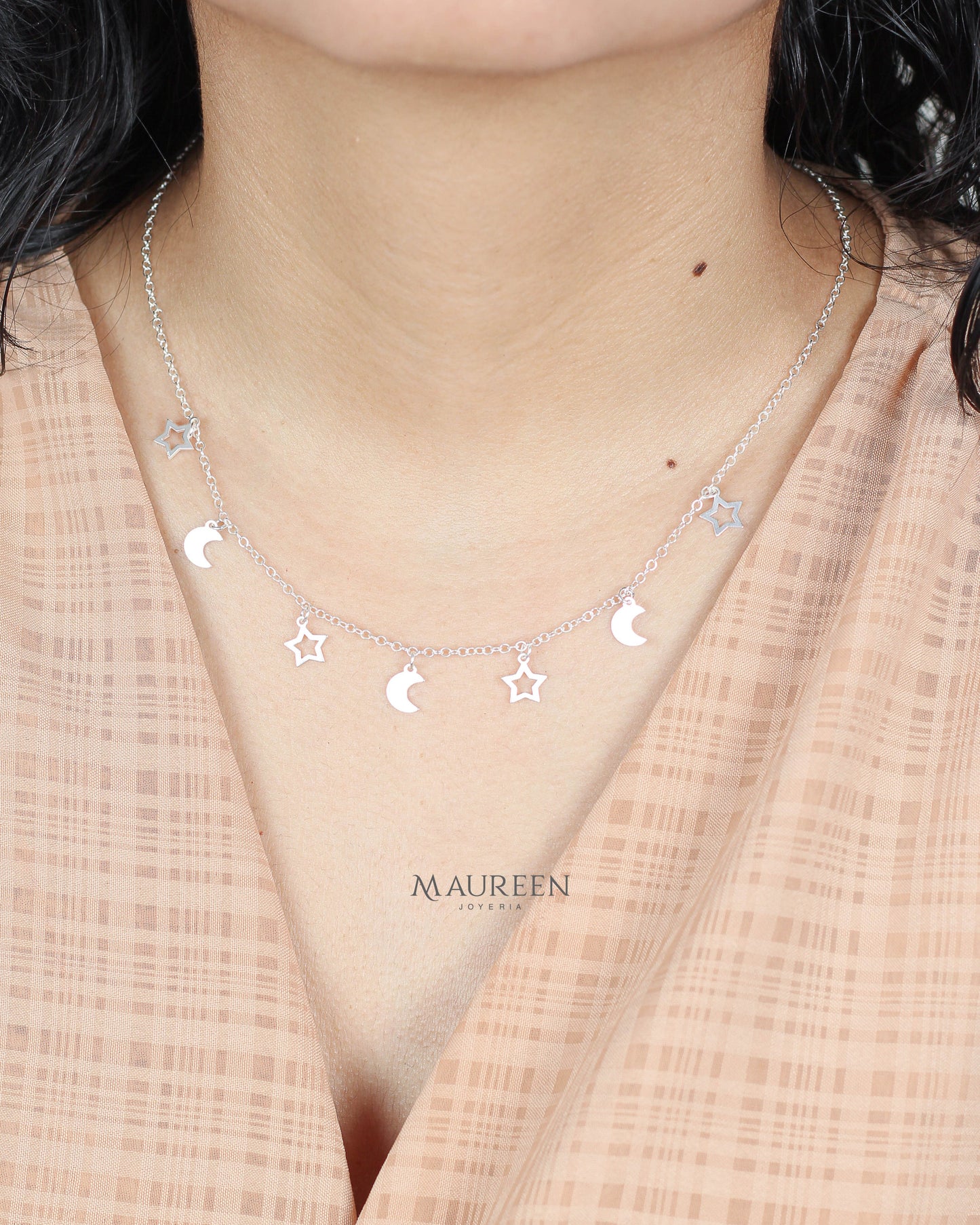 Collar dijes estrellas caladas y lunas - Plata