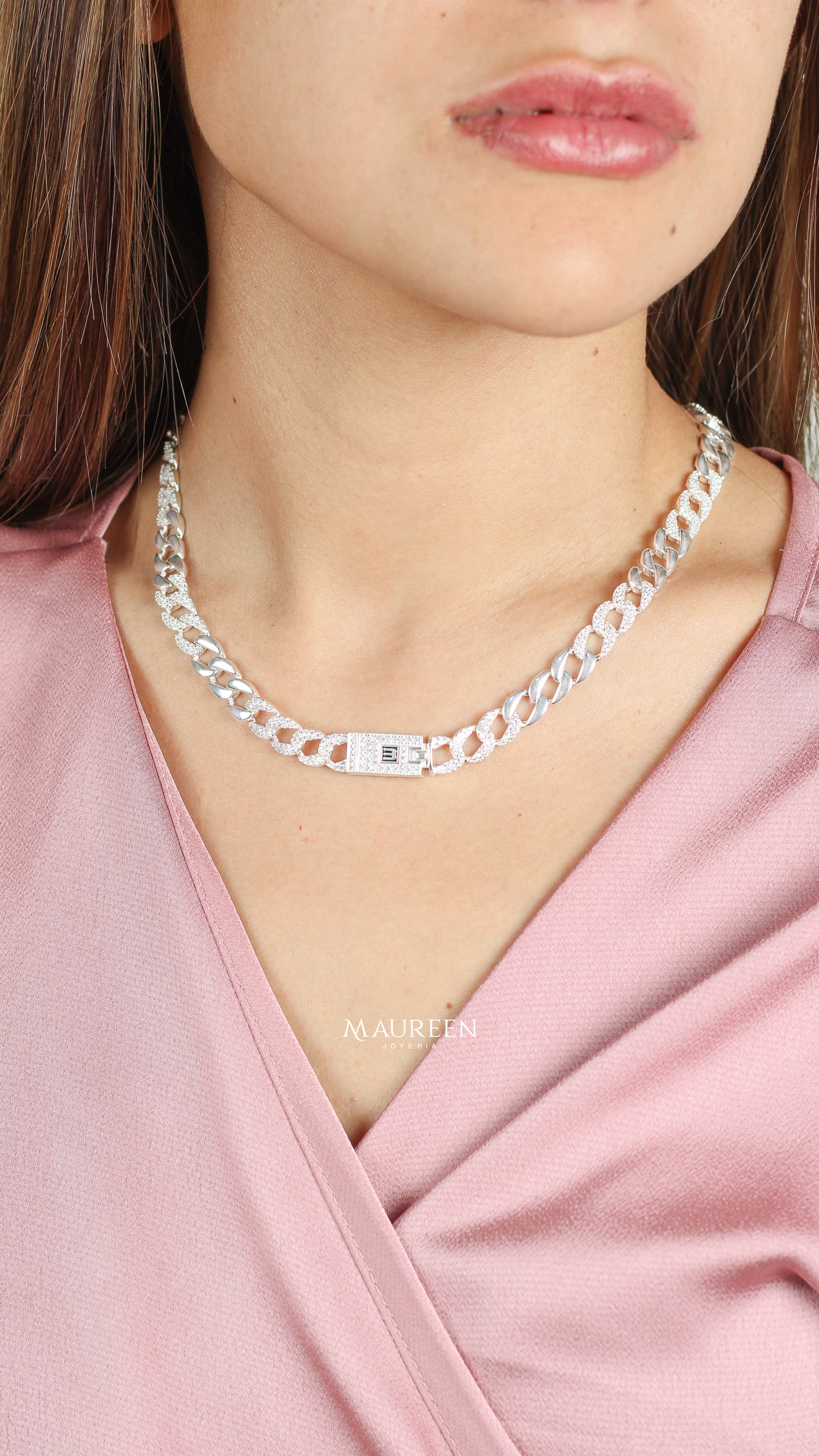 Collar cuadrado lomo con circones - Plata