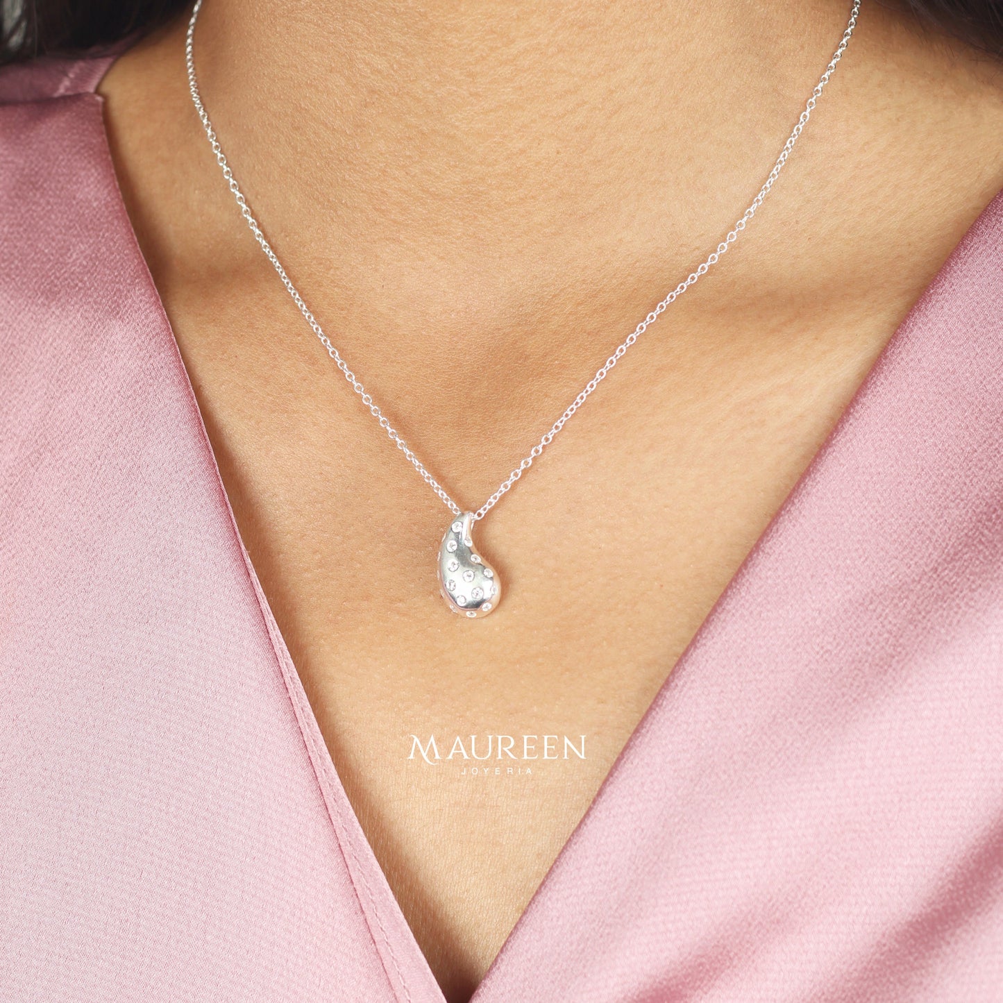 Collar gota pasante con circones - Plata