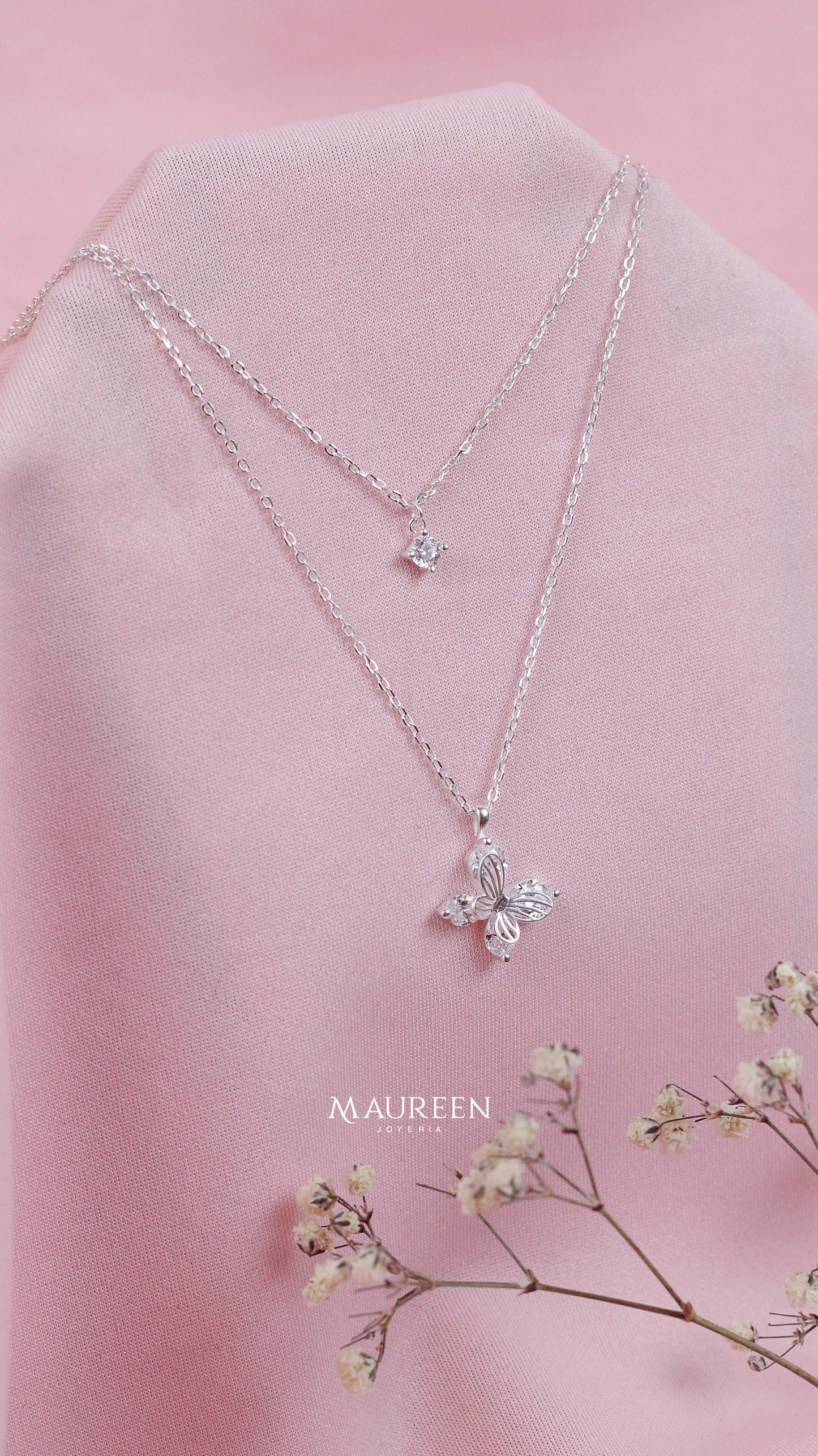 Collar doble cadena con mariposa 3D - Plata