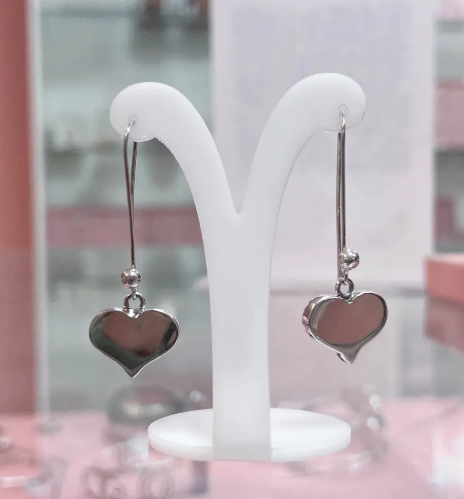 Arete corazón encajonado pasante - Plata