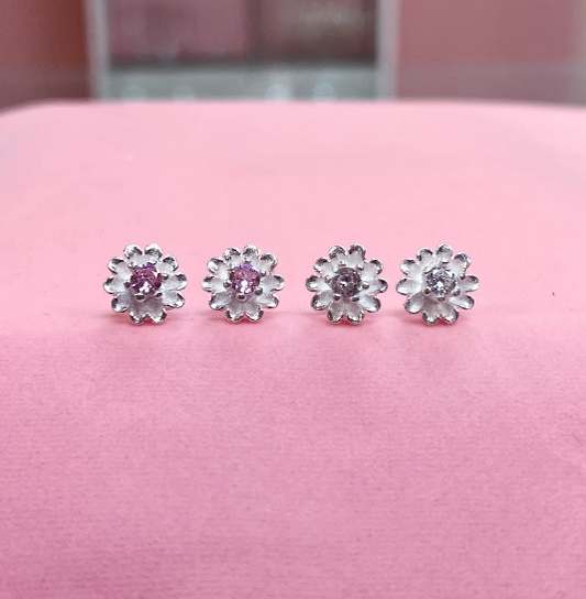 Arete piedra circon flor - Plata