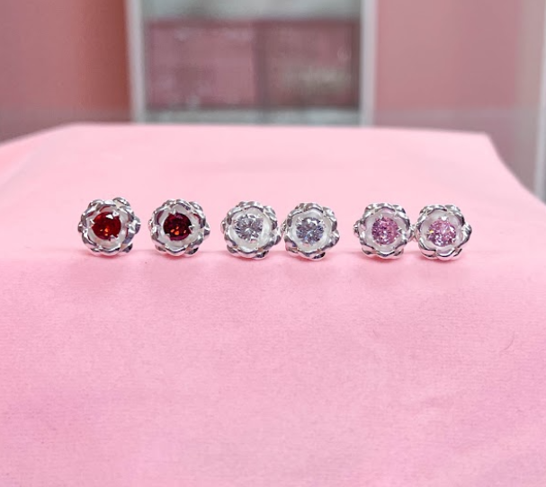 Arete flor circon grande blanco, rojo rosado - Plata