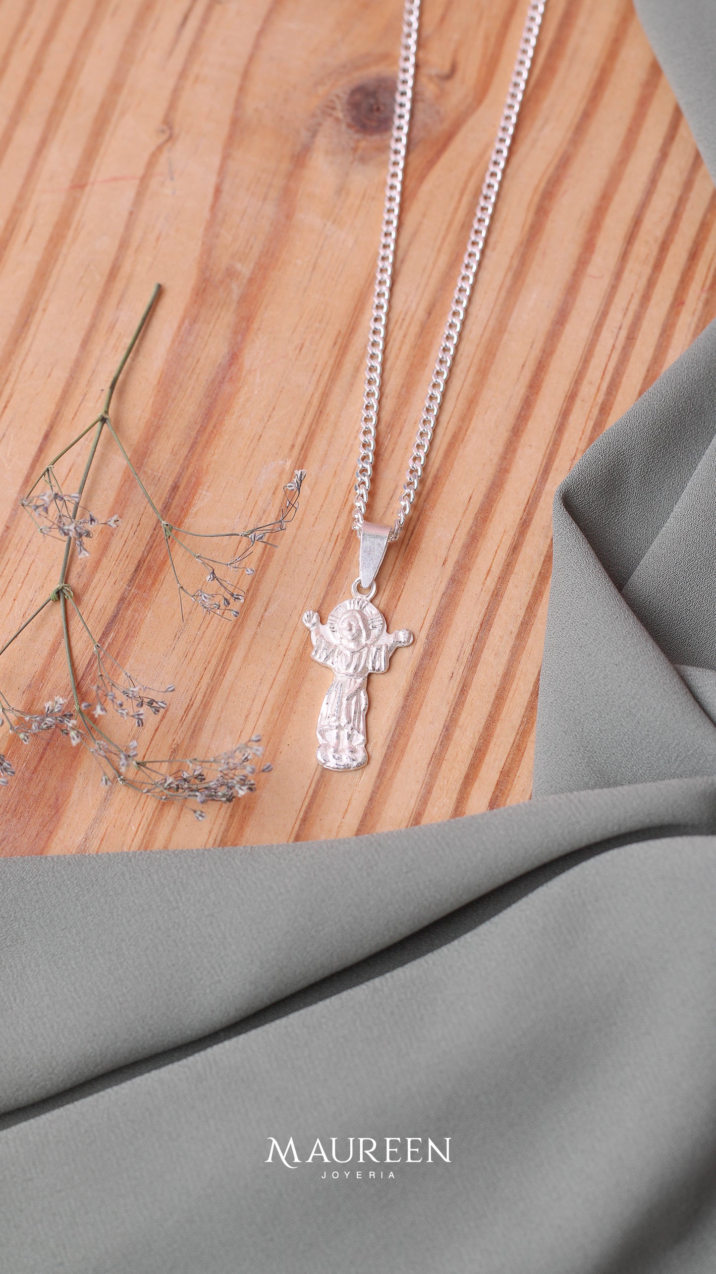 Dije divino niño 3D grande