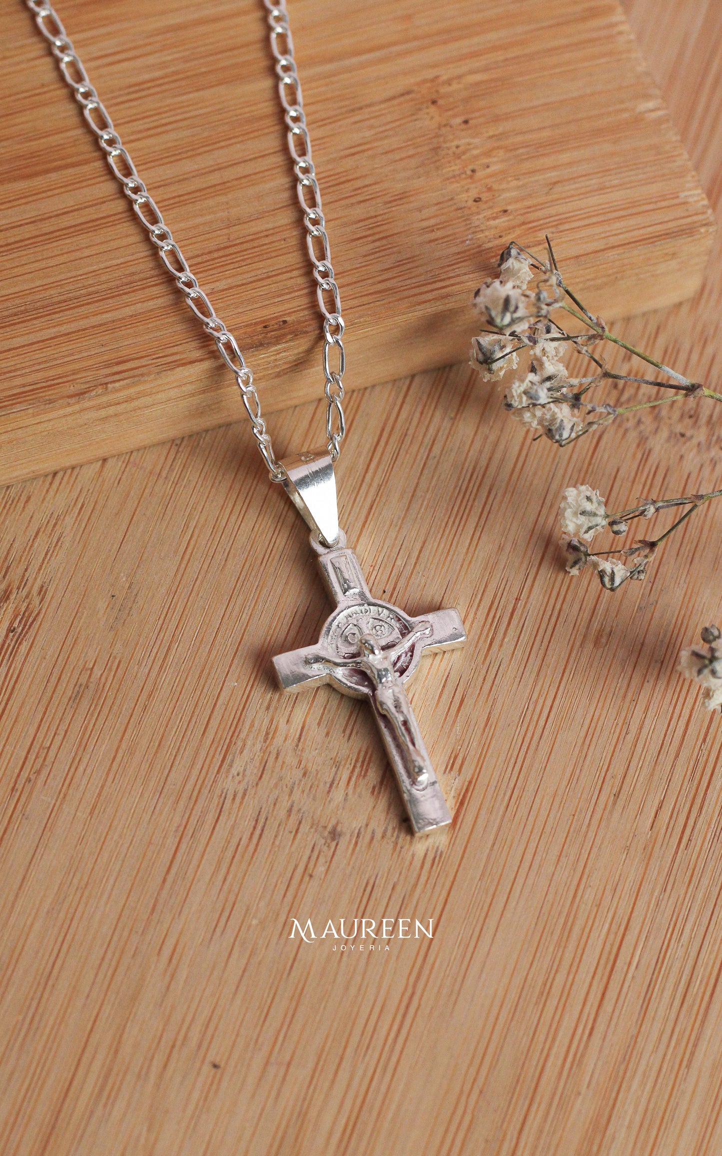 Dije cruz san benito mediano - plata