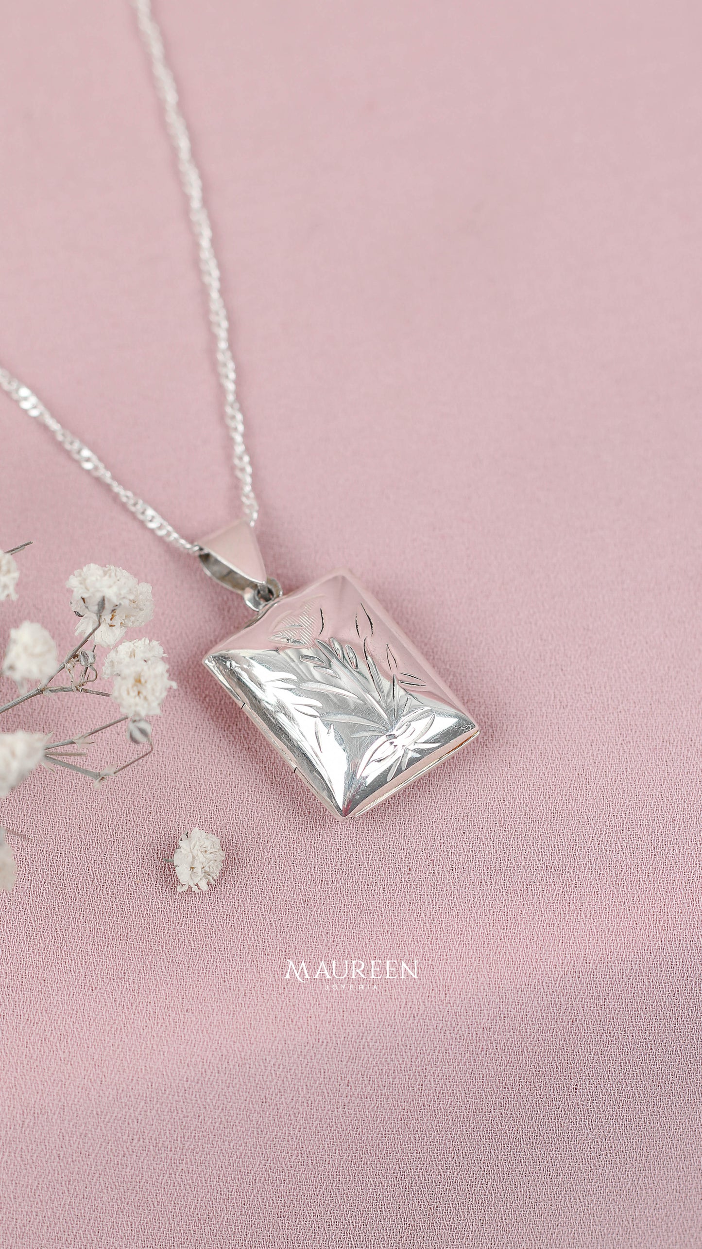 Dije relicario rectangular con una rosa - plata
