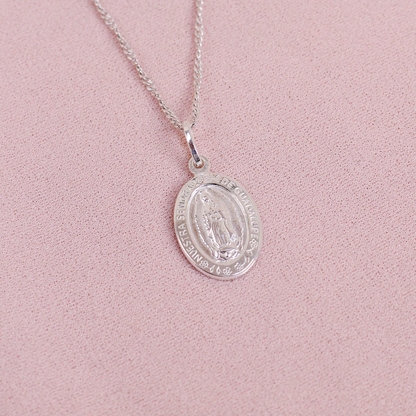 Dije Virgen de Guadalupe- Plata
