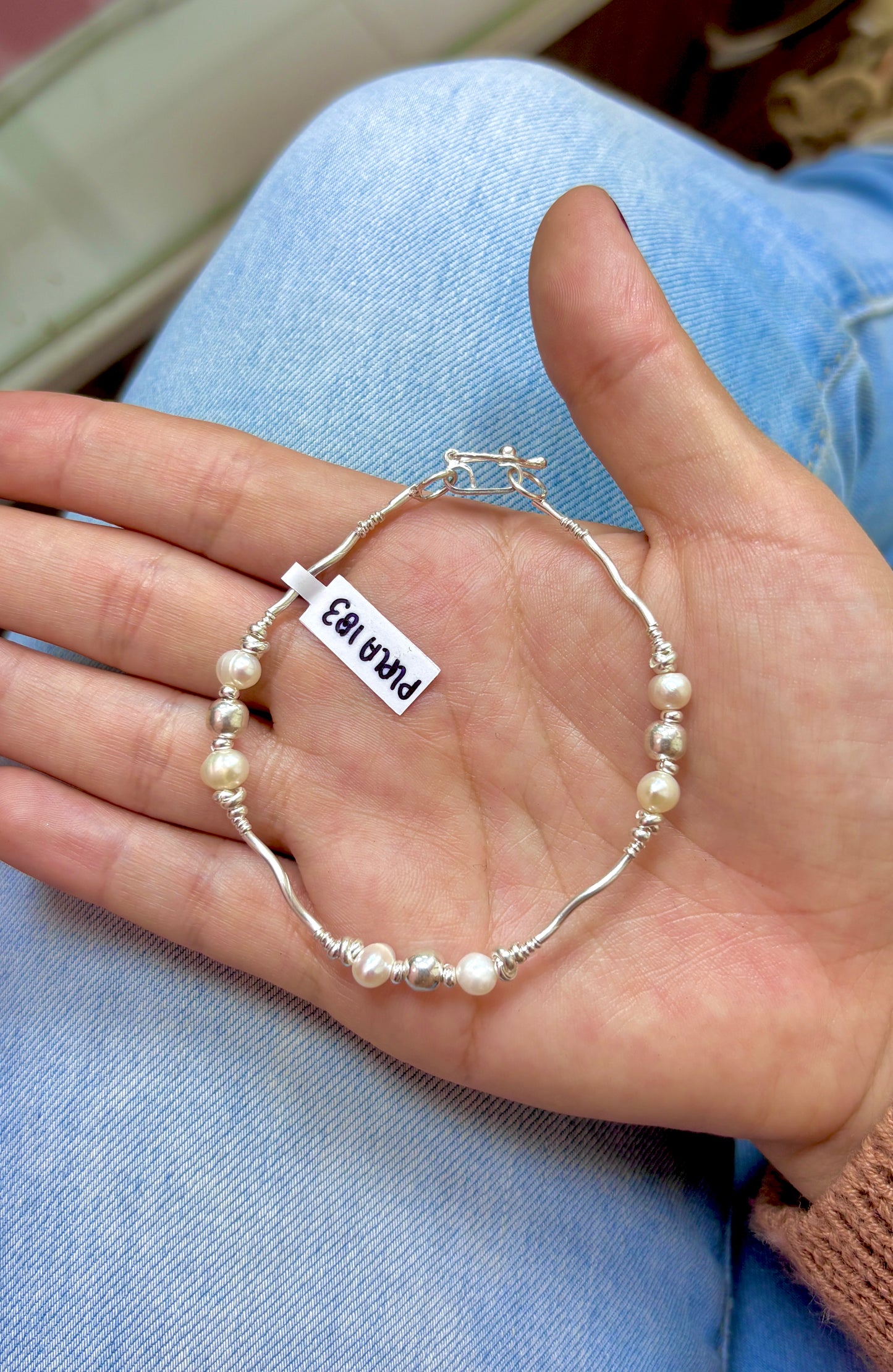 Pulsera perla blancas shakira - Plata