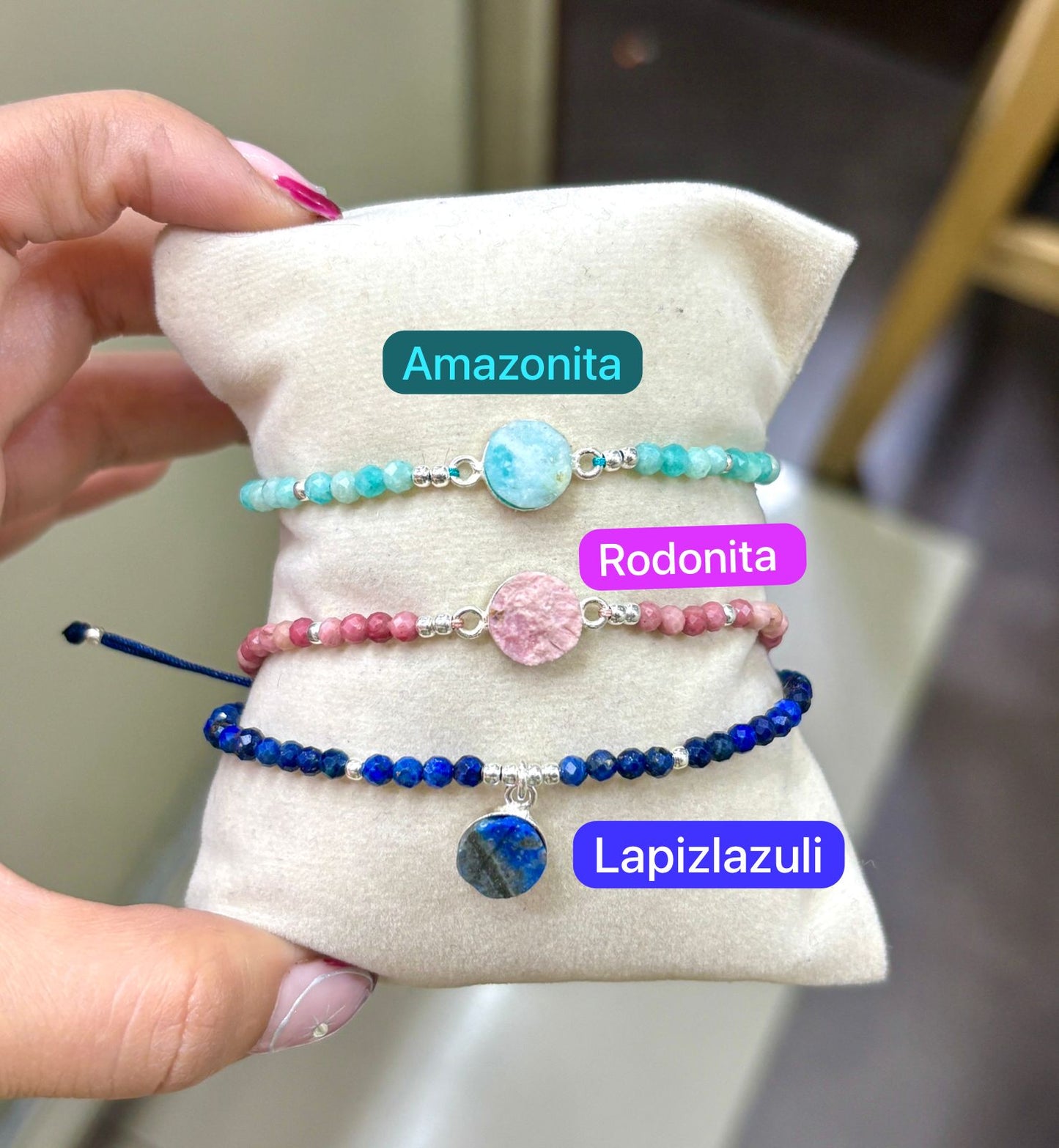 Pulseras piedras naturales hilo- Plata