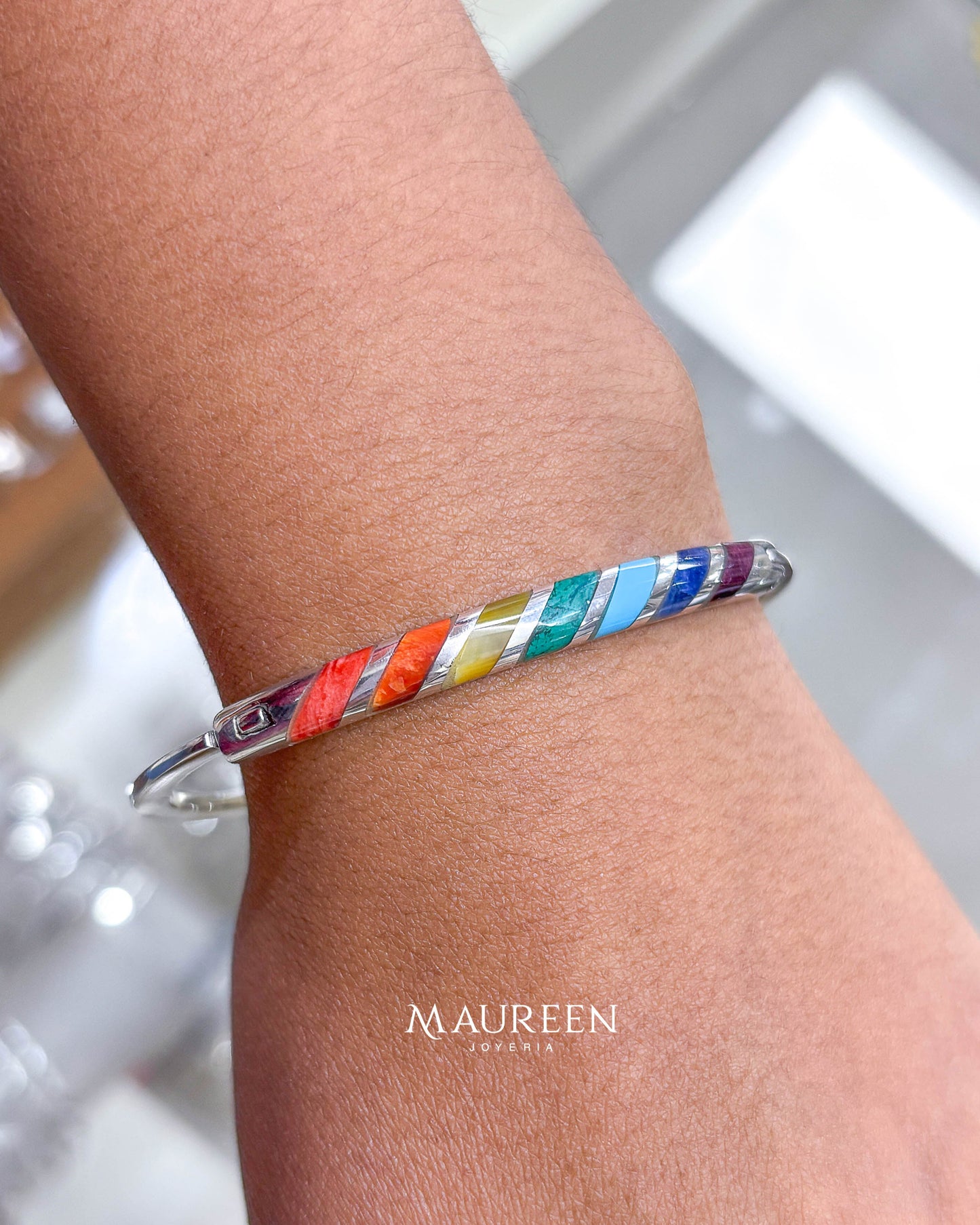 Puñera ovalada piedras naturales arcoiris diagonal - Plata