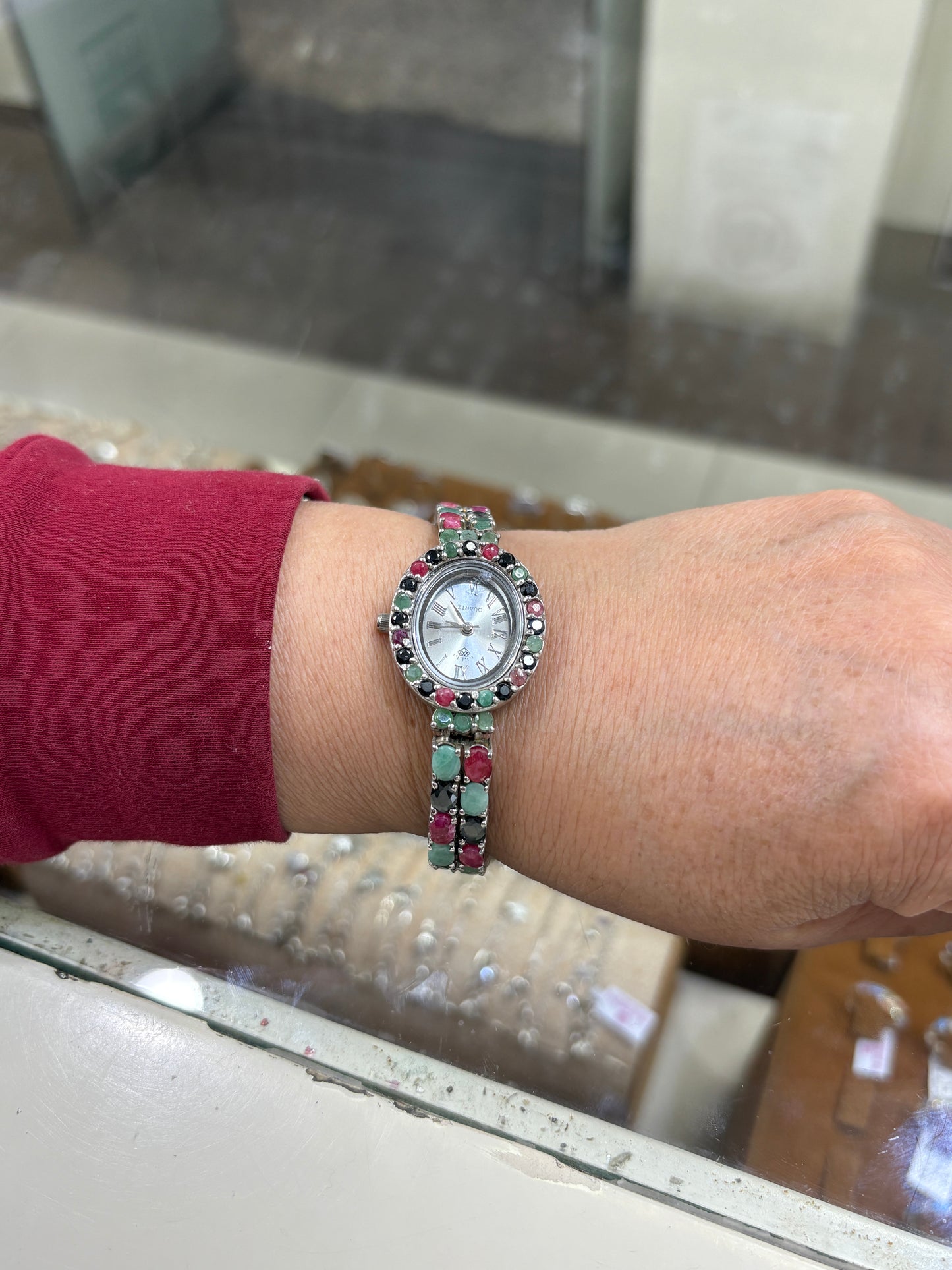 Reloj ovalado piedra natural - Plata