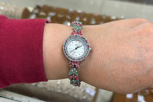 Reloj circular marquesita modelo hoja- Plata