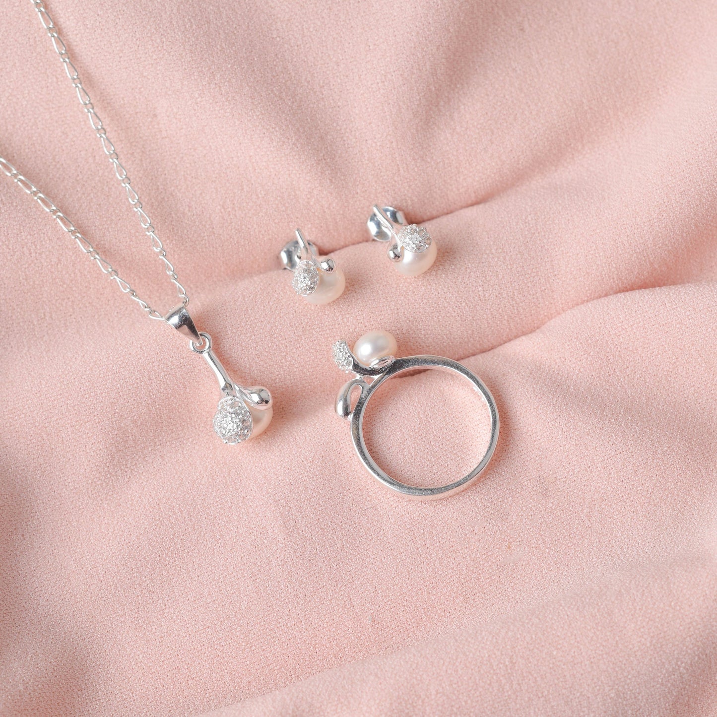 Juego perla contorno gota con circones - Plata