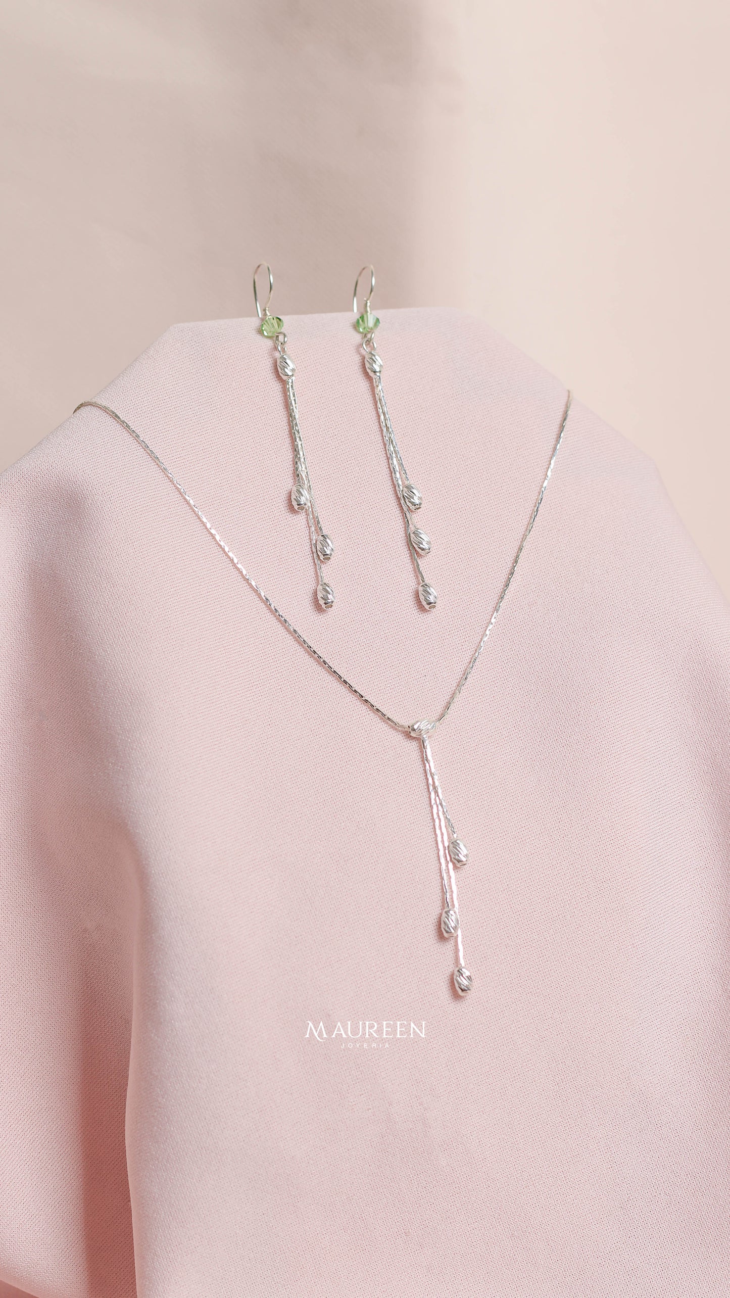 Juego colgante diamantado con circones verdes - Plata