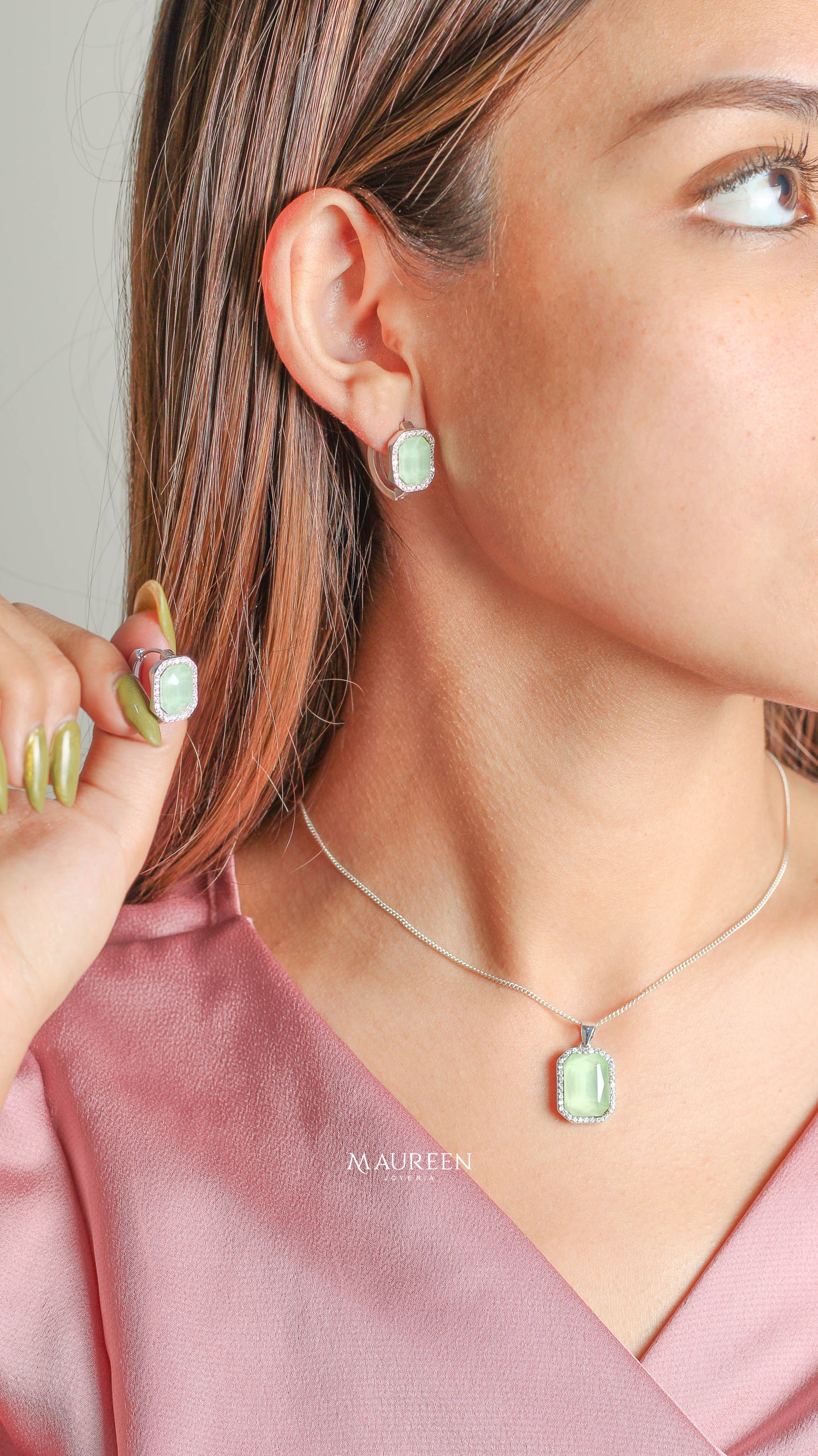 Juego huggies cuadrado piedra opalo - Plata